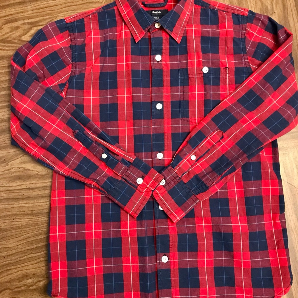 Gap button down